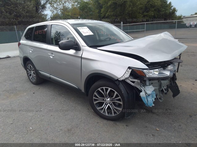 JA4AZ3A35JZ061565  mitsubishi outlander 2018 IMG 0