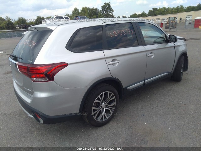 JA4AZ3A35JZ061565  mitsubishi outlander 2018 IMG 3