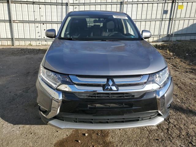 JA4AZ3A36JZ004100  mitsubishi outlander 2018 IMG 4