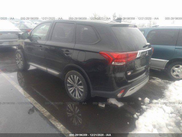 JA4AZ3A37KZ011851  mitsubishi outlander 2019 IMG 2