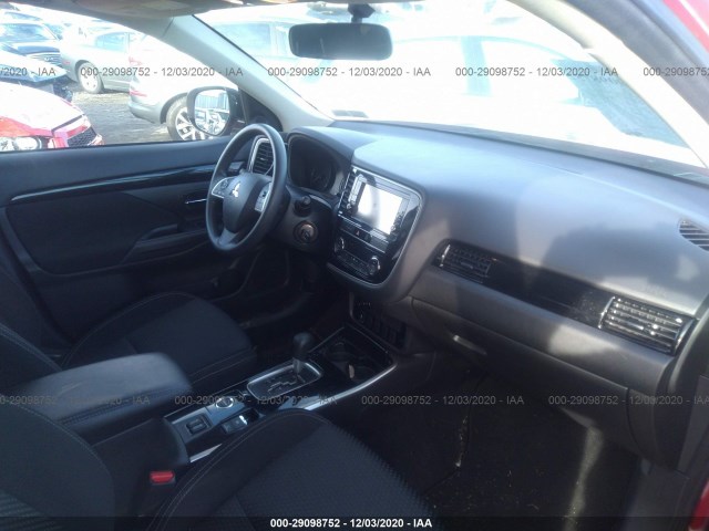 JA4AZ3A37KZ015687  mitsubishi outlander 2019 IMG 4