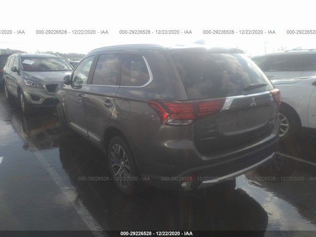 JA4AZ3A38JZ048924  mitsubishi outlander 2018 IMG 2