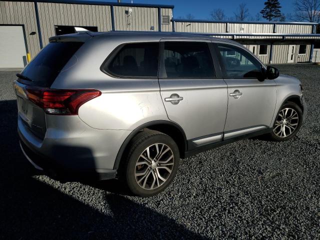 JA4AZ3A38JZ057414  mitsubishi outlander 2018 IMG 2