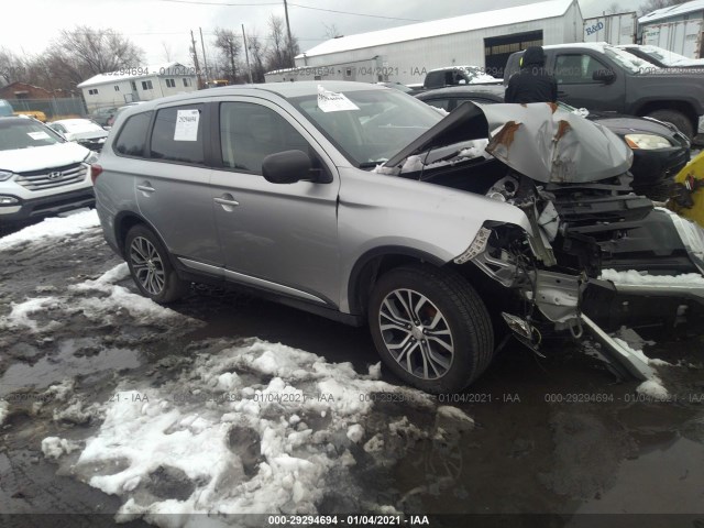 JA4AZ3A39JJ002422  mitsubishi outlander 2018 IMG 0