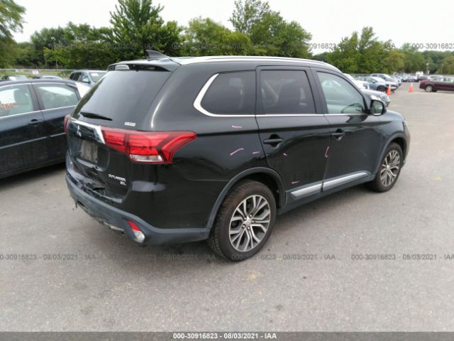 JA4AZ3A39JZ071712  mitsubishi outlander 2018 IMG 3