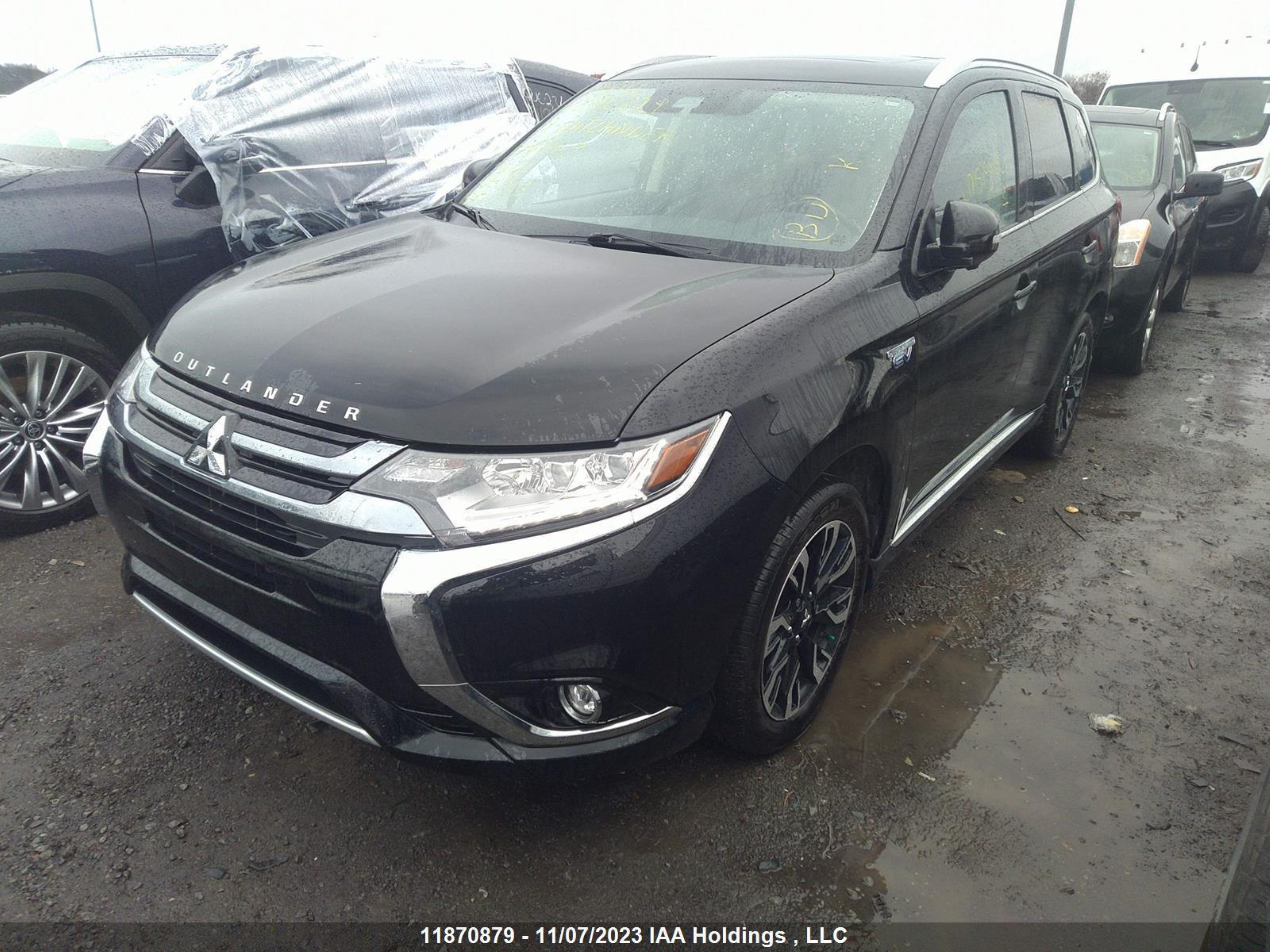 JA4J24A58JZ617119  mitsubishi outlander 2018 IMG 1