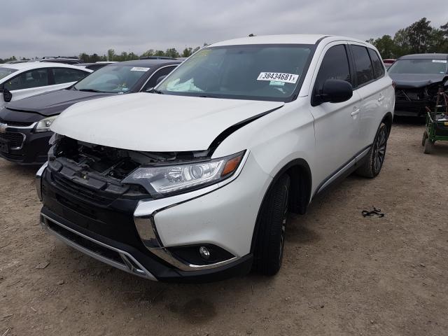 JA4AD2A32LZ008785  mitsubishi outlander 2020 IMG 1