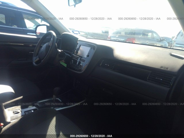 JA4AD2A35KZ038118  mitsubishi outlander 2019 IMG 4