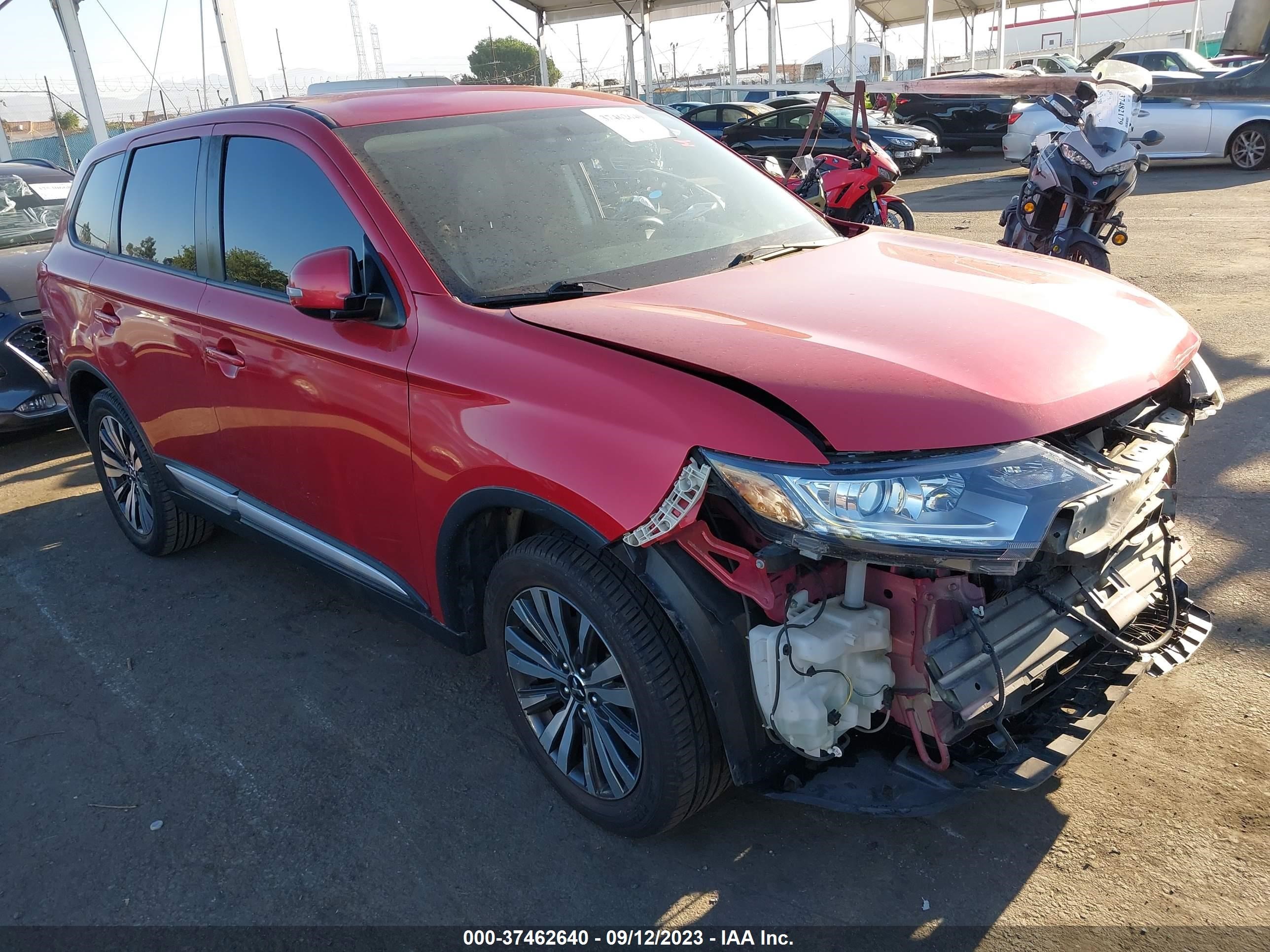 JA4AD3A31KZ042592  mitsubishi outlander 2019 IMG 0