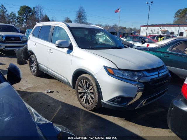 JA4AD3A32KZ037305  mitsubishi outlander 2019 IMG 0