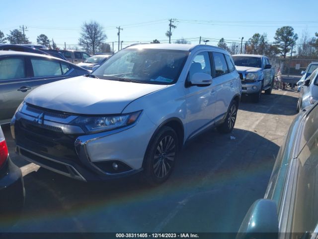 JA4AD3A32KZ037305  mitsubishi outlander 2019 IMG 1