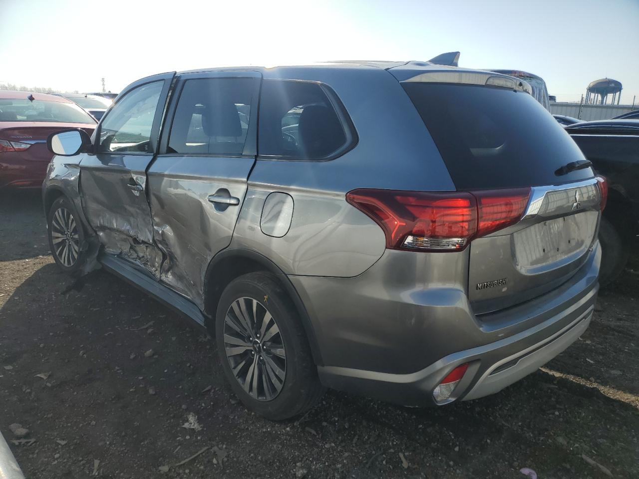 JA4AD3A36KZ044838  mitsubishi outlander 2019 IMG 1