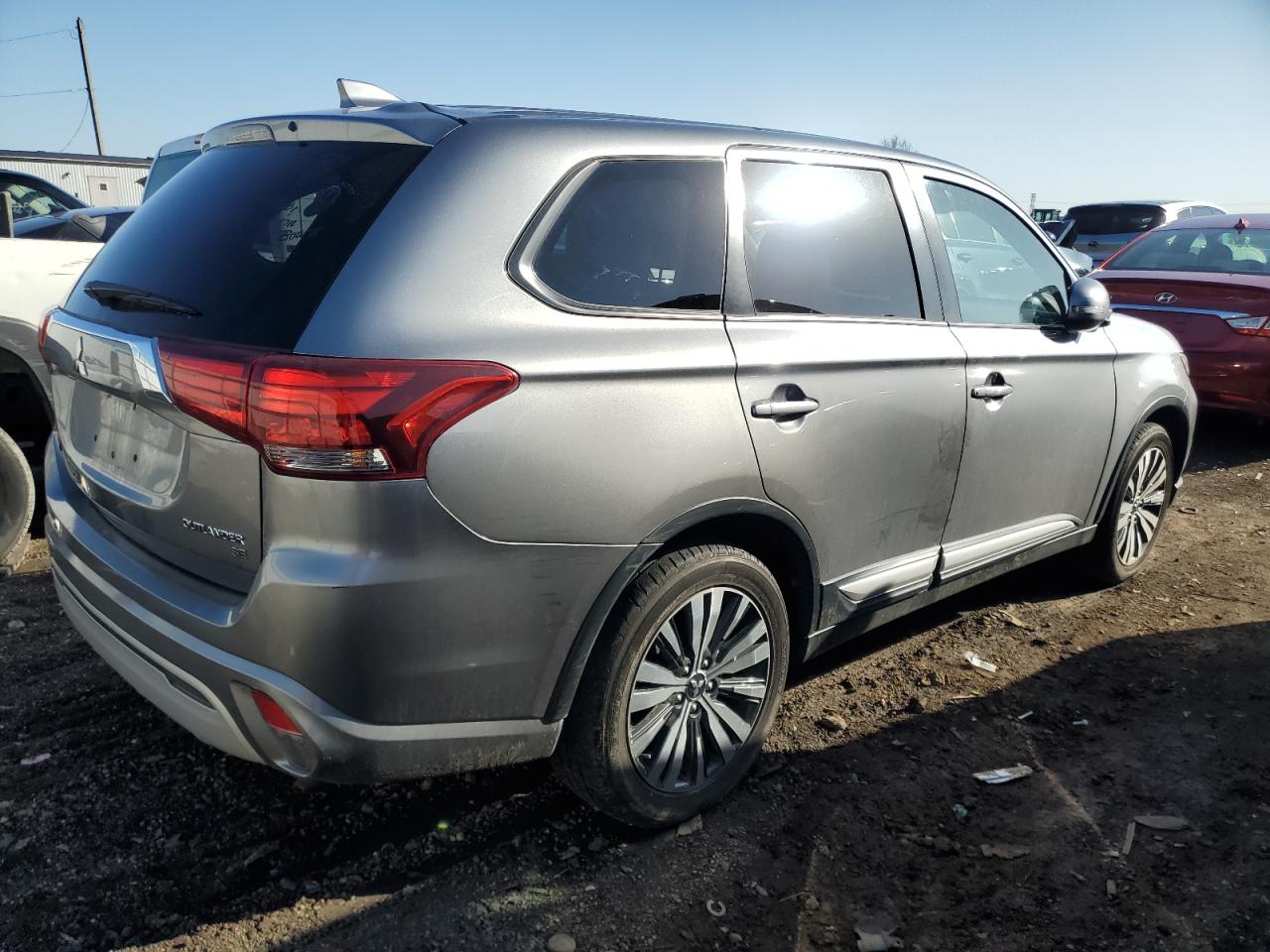 JA4AD3A36KZ044838  mitsubishi outlander 2019 IMG 2