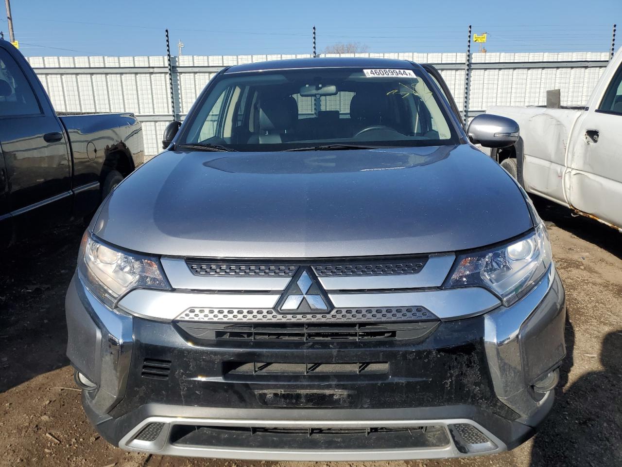 JA4AD3A36KZ044838  mitsubishi outlander 2019 IMG 4