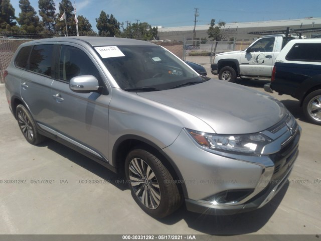 JA4AD3A3XKZ042428  mitsubishi outlander 2019 IMG 0