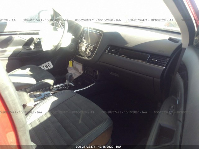 JA4AD3A3XKZ055650  mitsubishi outlander 2019 IMG 4