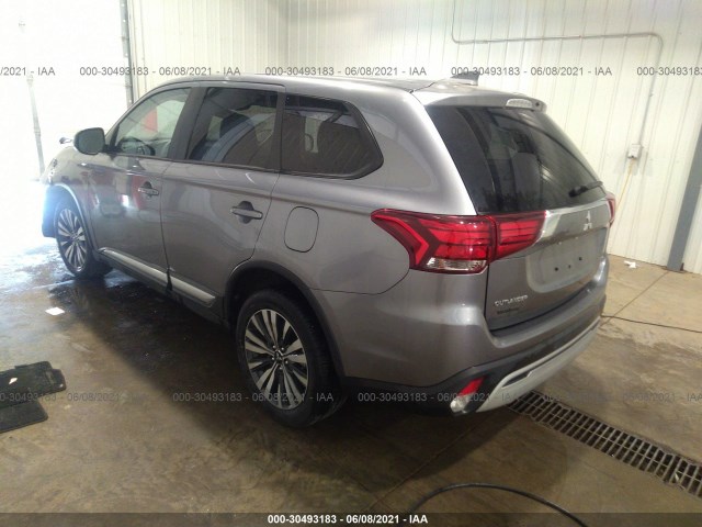 JA4AZ3A36LZ007520  mitsubishi outlander 2020 IMG 2