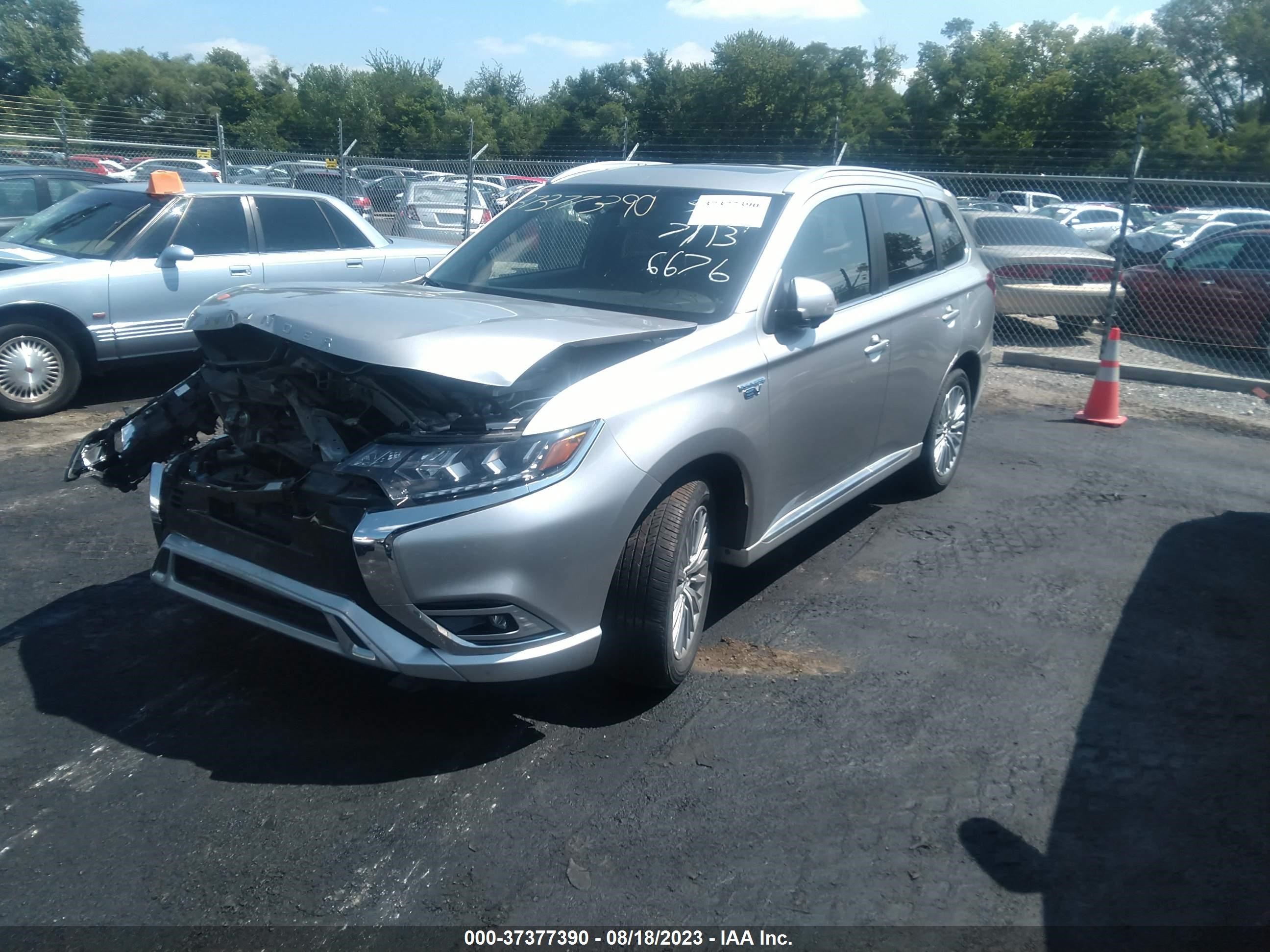 JA4J24A59KZ046676  mitsubishi outlander 2019 IMG 1