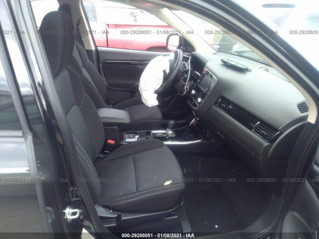 JA4AD2A37LZ016848  mitsubishi outlander 2020 IMG 4