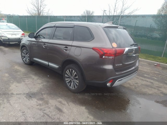 JA4AD2A37LZ044696  mitsubishi outlander 2020 IMG 2