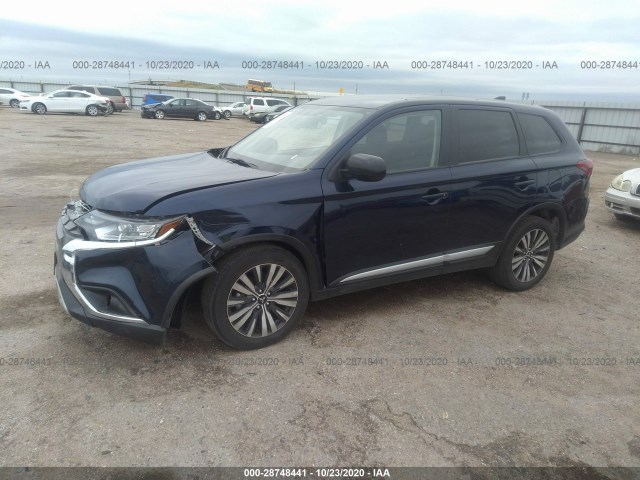 JA4AD2A39LZ039662  mitsubishi outlander 2020 IMG 1