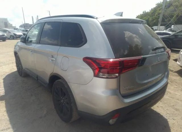 JA4AD3A32LJ000366  mitsubishi outlander 2020 IMG 2