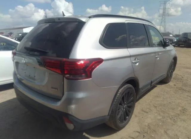 JA4AD3A32LJ000366  mitsubishi outlander 2020 IMG 3