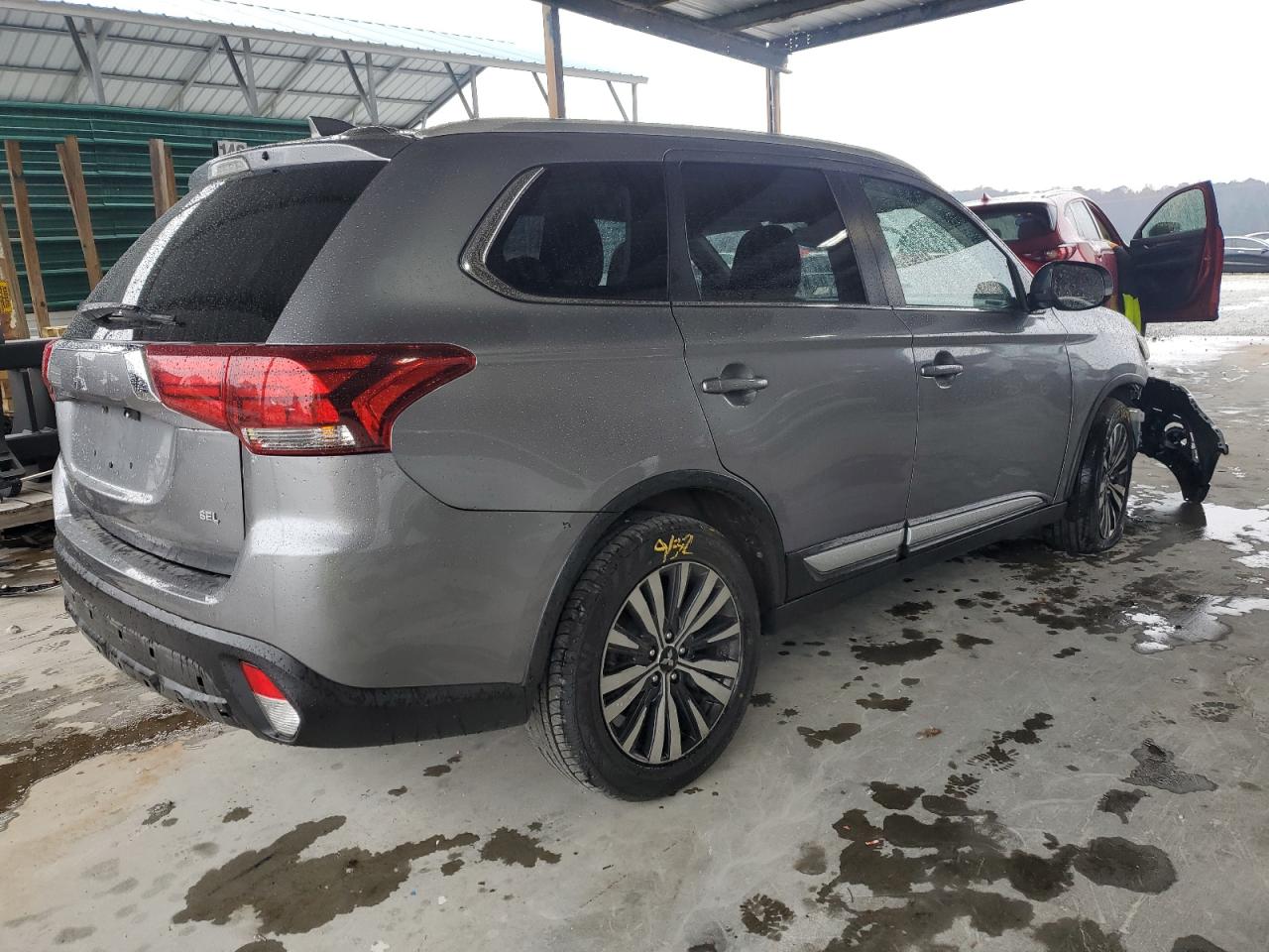 JA4AD3A36LZ033307  mitsubishi outlander 2020 IMG 2