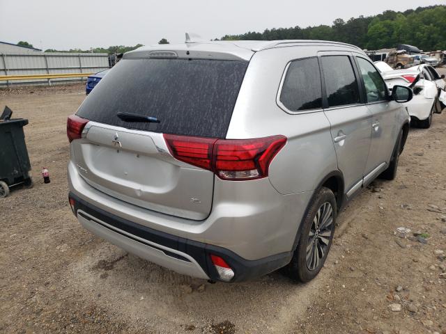 JA4AD3A39LZ028828  mitsubishi outlander 2020 IMG 3