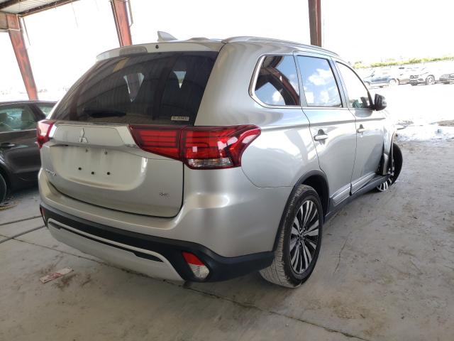 JA4AZ3A31LZ028937  mitsubishi outlander 2020 IMG 3