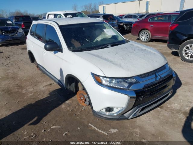 JA4AZ3A33LZ048901  mitsubishi outlander 2020 IMG 0