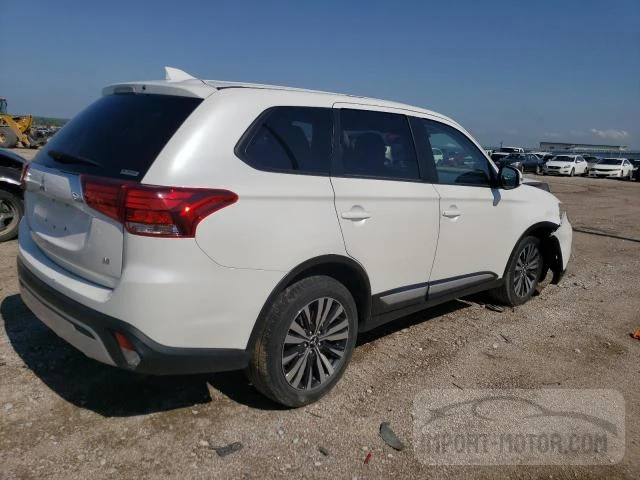 JA4AZ3A38LZ007695  mitsubishi outlander 2020 IMG 2