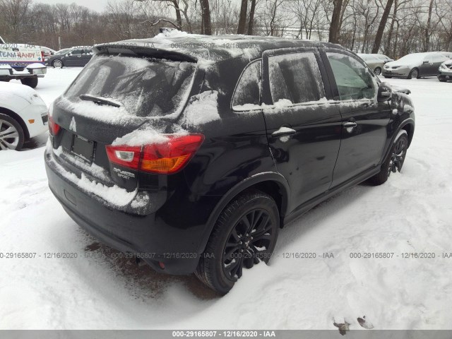 JA4AP3AU3HZ067907  mitsubishi outlander sport 2017 IMG 3