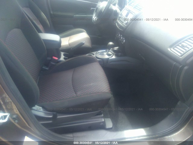 JA4AP3AU9HZ052540  mitsubishi outlander sport 2017 IMG 4