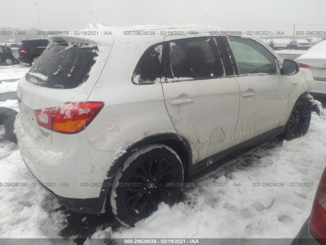 JA4AR3AU2HZ037890  mitsubishi outlander sport 2017 IMG 3