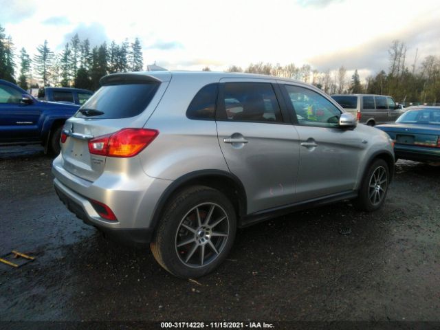 JA4AP3AU5JZ032257  mitsubishi outlander sport 2018 IMG 3