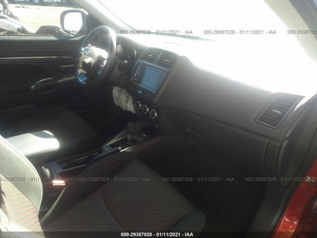 JA4AR3AU1KU011284  mitsubishi outlander sport 2019 IMG 4