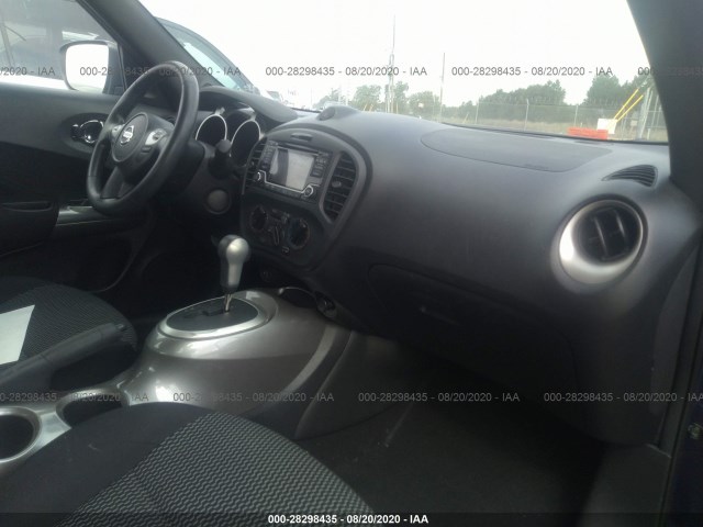 JN8AF5MR7HT705241  nissan juke 2017 IMG 4