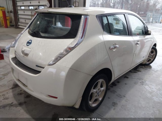 JN1AZ0CP2CT019464  nissan leaf 2012 IMG 3