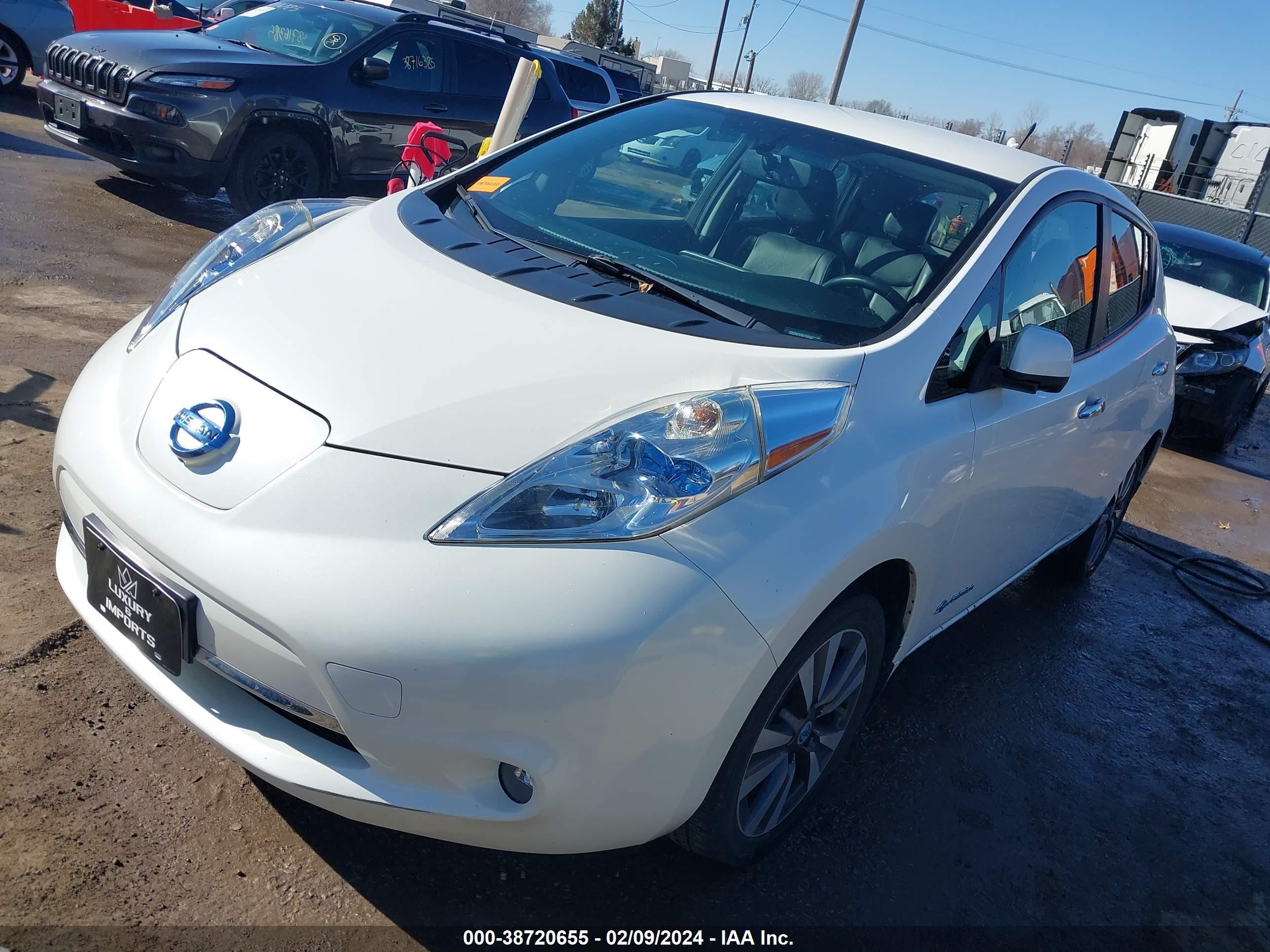 1N4AZ0CP2EC337381  nissan leaf 2014 IMG 1