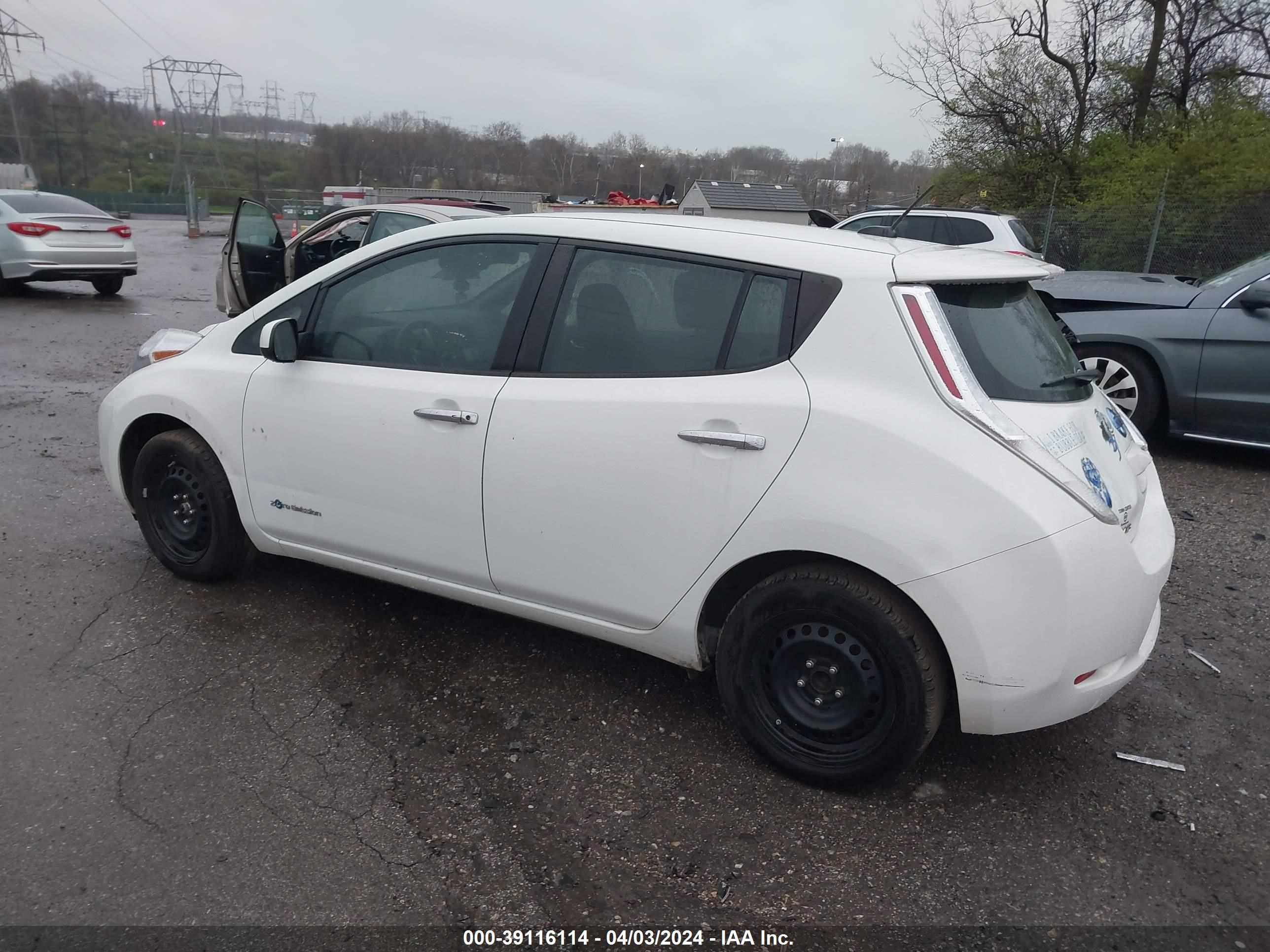 1N4AZ0CP5FC321936  nissan leaf 2015 IMG 2