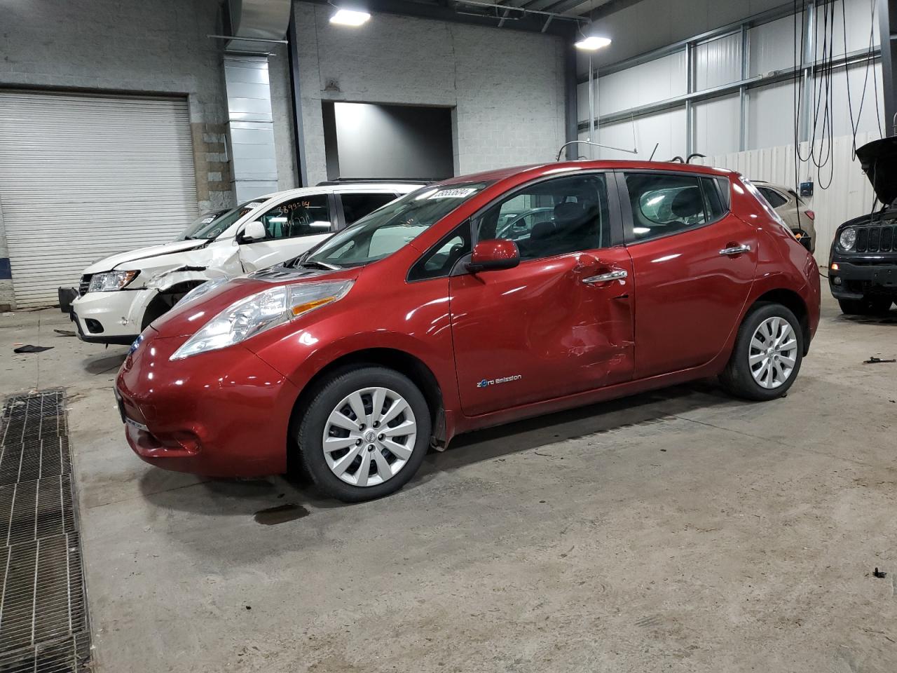 1N4AZ0CP6FC329527  nissan leaf 2015 IMG 0