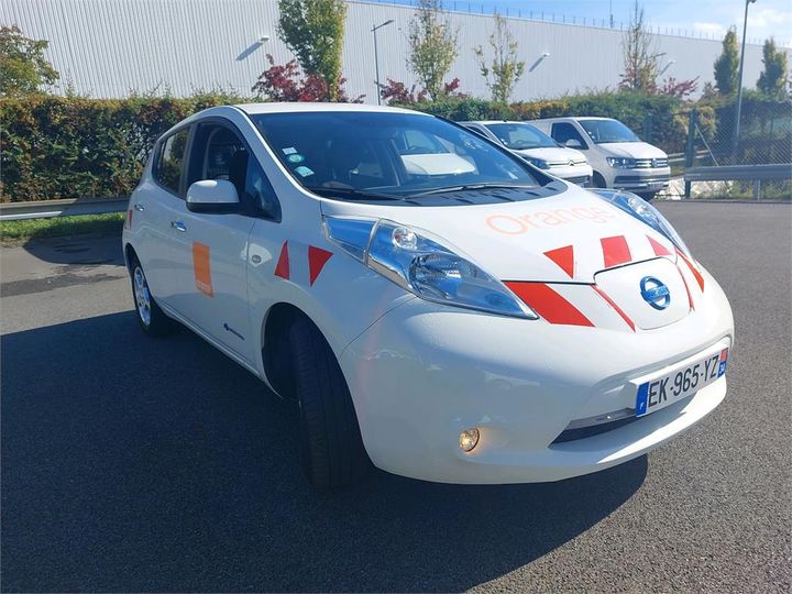 SJNFAAZE0U6058284  nissan leaf 2017 IMG 2