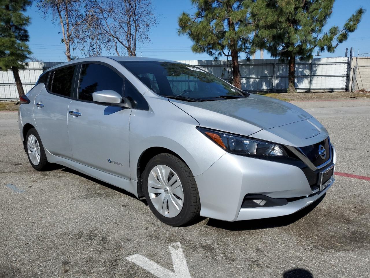 1N4AZ1CP5KC305106  nissan leaf 2019 IMG 3