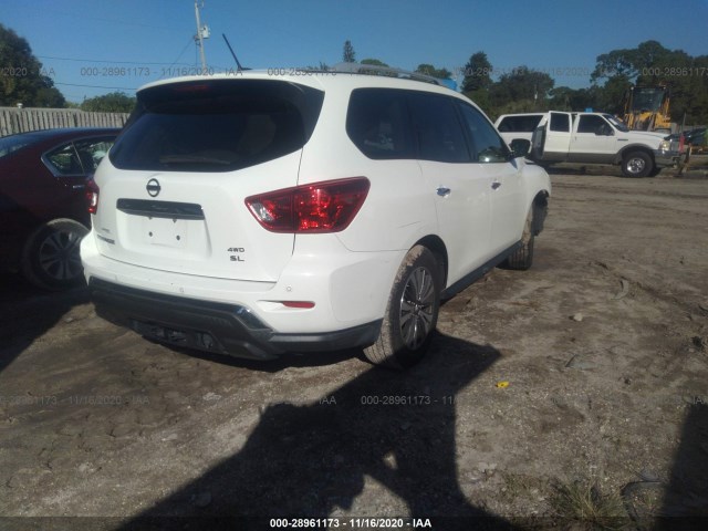 5N1DR2MM0HC613628  nissan pathfinder 2017 IMG 3