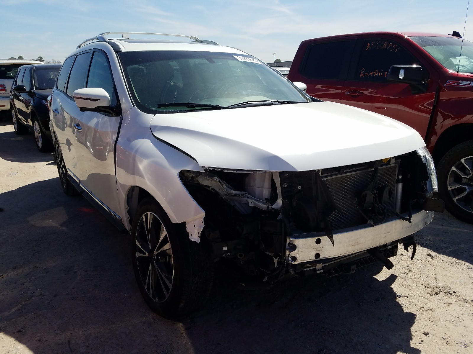 5N1DR2MN4KC650228  nissan pathfinder 2019 IMG 0