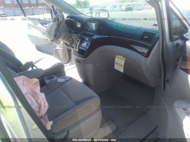 JN8AE2KP9H9169084  nissan quest 2017 IMG 4