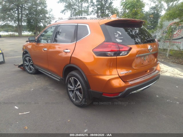 JN8AT2MV4HW257947  nissan rogue 2017 IMG 2