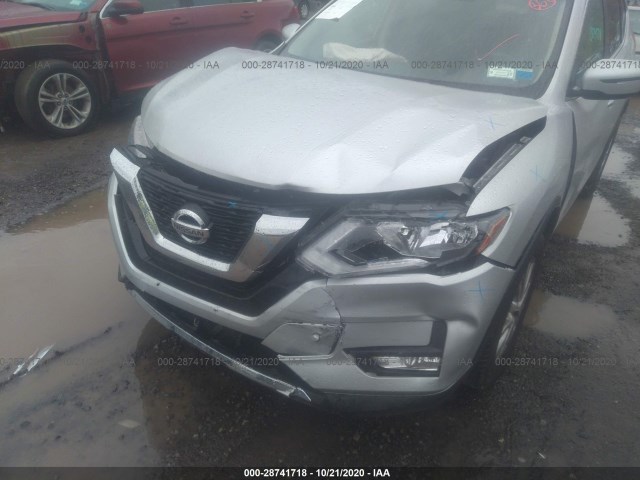 JN8AT2MV9HW260018  nissan rogue 2017 IMG 5