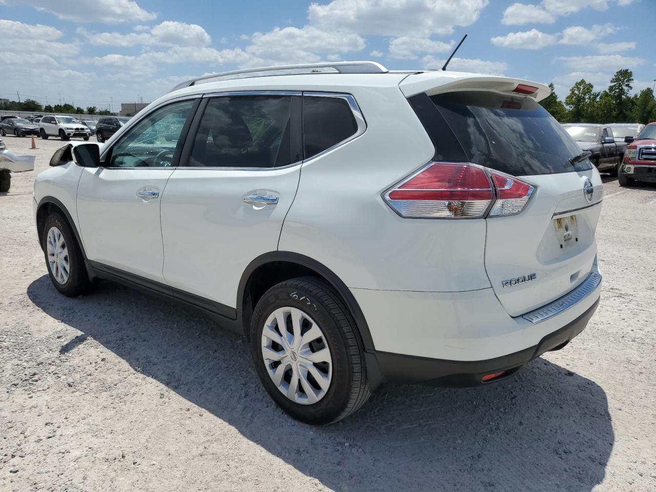 KNMAT2MT8GP732339  nissan rogue 2016 IMG 1